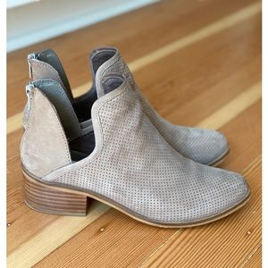 lancaster taupe suede